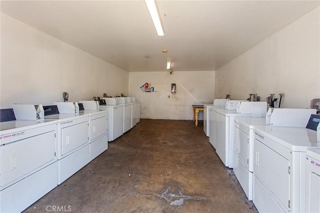 1270 W 9th St, Corona, CA 92882 - community laundry with independent washer and dryer
