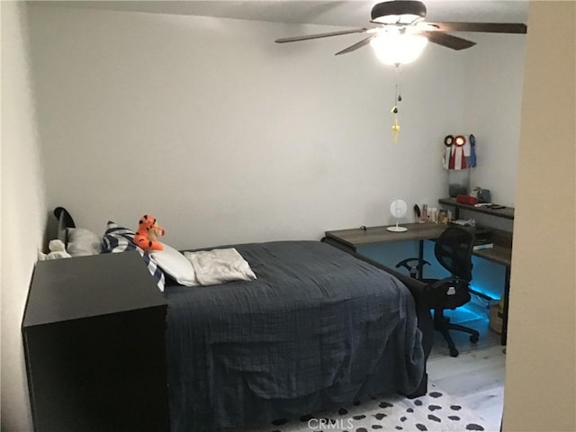 9144 Oakleaf Ct, Hesperia, CA 92344 - bedroom featuring wood finished floors and a ceiling fan
