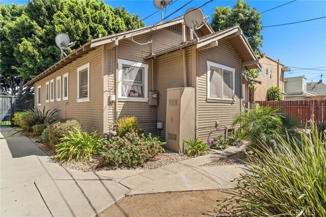 833 Cherry Ave, Long Beach, CA 90813 - photo 4