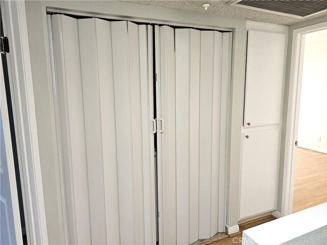 6801 Mammoth Ave Unit 6, Van Nuys, CA 91405 - view of closet