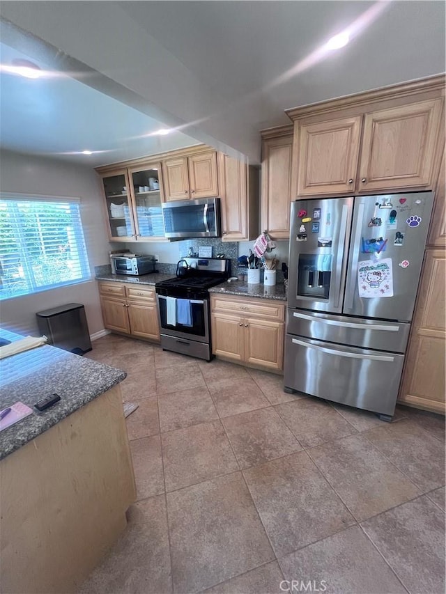 1474 W 1st St, San Pedro, CA 90732 - photo 6