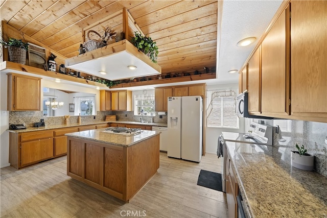 40258 Narrow Ln, Big Bear Lake, CA 92315 - photo 16