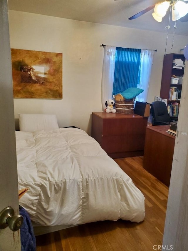 1518 E Luray St, Long Beach, CA 90807 - bedroom with wood finished floors and ceiling fan