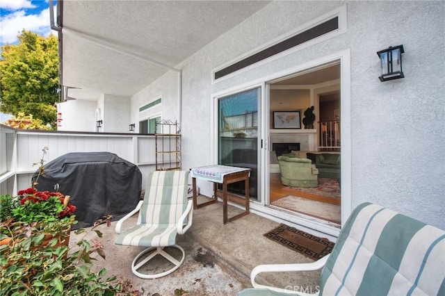 410 N Broadway Unit C, Redondo Beach, CA 90277 - view of patio / terrace with grilling area