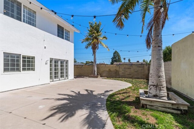 1675 New Hampshire Dr, Costa Mesa, CA 92626 - photo 18
