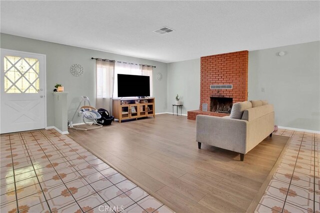 9431 7th Ave, Hesperia, CA 92345 - photo 3