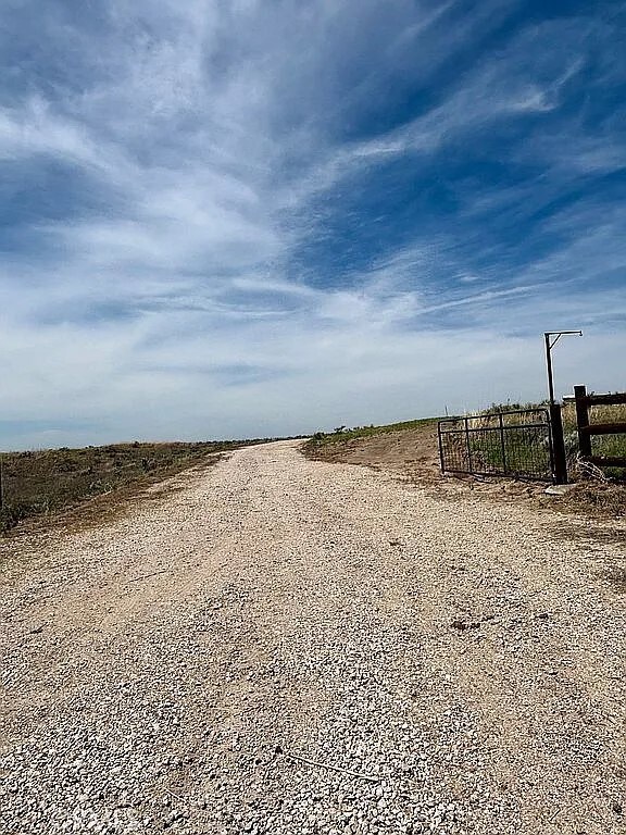 1053A Lakeview W Rd NE, Brule, NE 69127