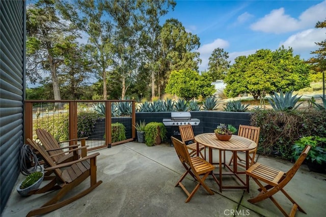 1186 Ramblin Rose Way, Arroyo Grande, CA 93420 - view of patio / terrace with a grill and outdoor dining space