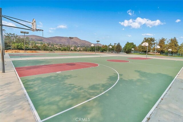 625 Hazelwood Way Unit A, Simi Valley, CA 93065 - photo 37