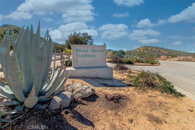 625 Hazelwood Way Unit A, Simi Valley, CA 93065 - photo 38