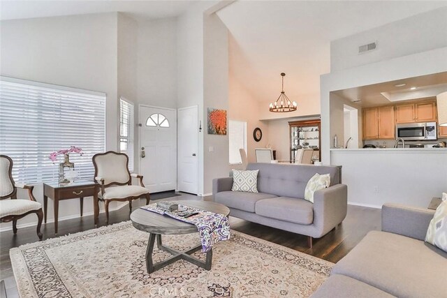 625 Hazelwood Way Unit A, Simi Valley, CA 93065 - photo 6