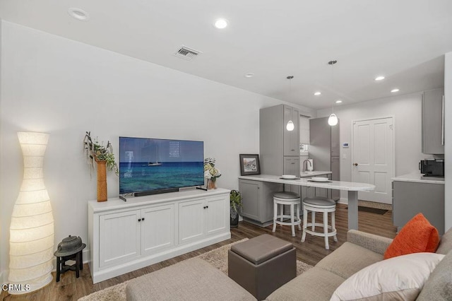 320 N San Rafael Ave, Pasadena, CA 91105 - living area with dark wood-style flooring and recessed lighting