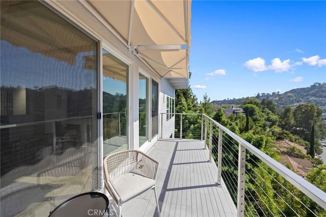 3233 Tareco Dr, Los Angeles, CA 90068 - view of balcony