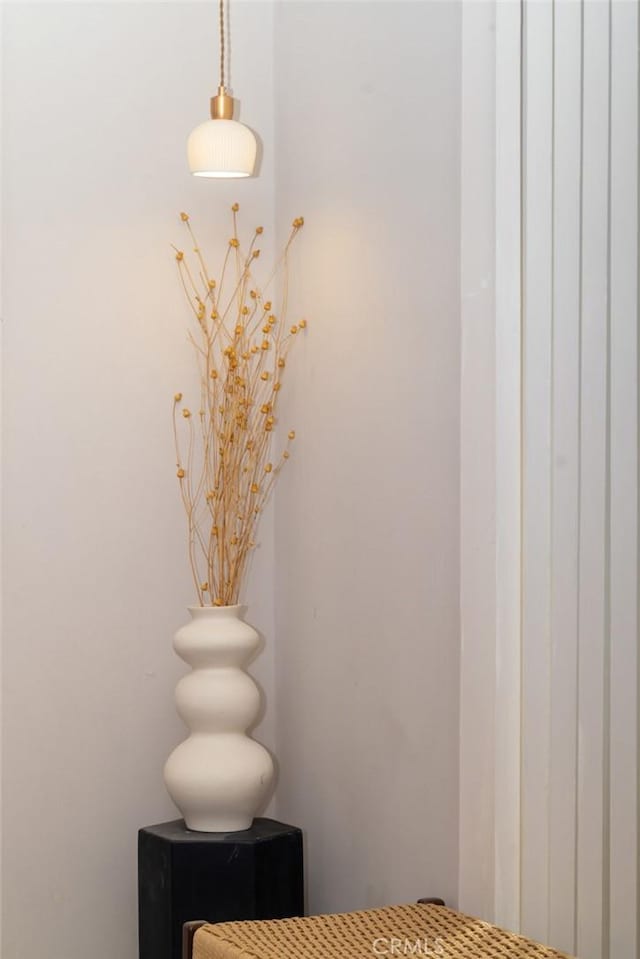 3233 Tareco Dr, Los Angeles, CA 90068 - detailed view