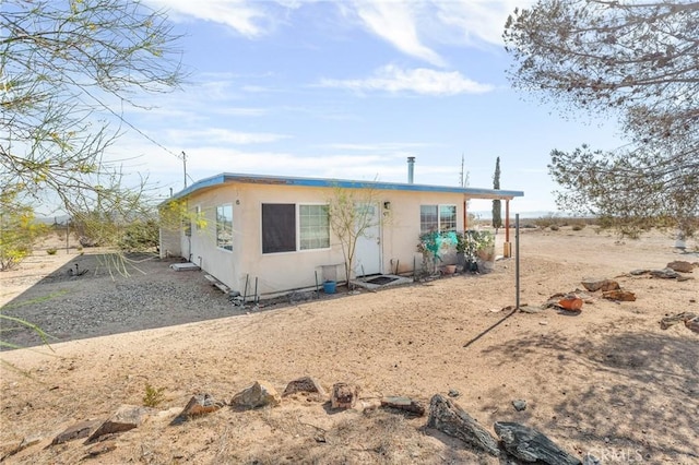 475 Fair Acres, Landers, CA 92285 - bungalow featuring stucco siding