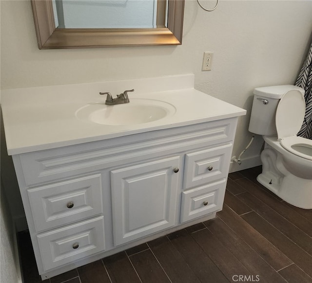 9240 Date St Unit 10A, Fontana, CA 92335 - bathroom featuring wood finished floors and vanity