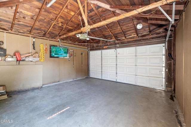 272 E 69th St, Long Beach, CA 90805 - garage with a garage door opener