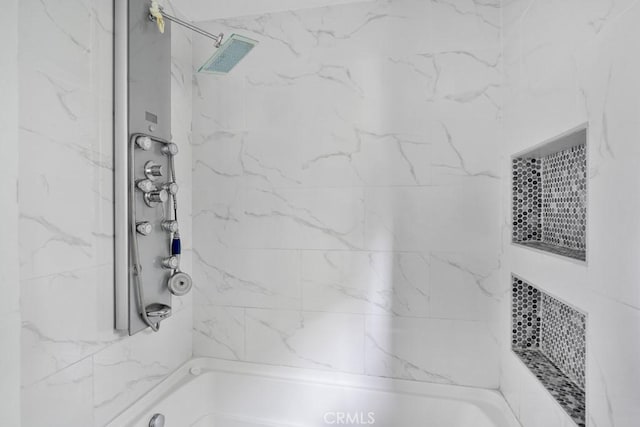 7812 Fairchild Ave, Winnetka, CA 91306 - bathroom featuring shower / bath combination
