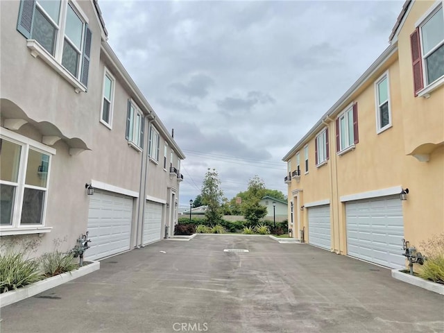 11237 Gladhill Rd Unit 12, Whittier, CA 90604 - view of concrete road