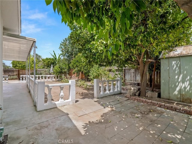 1263 Bundy Ave, Clovis, CA 93611 - fenced backyard featuring a patio