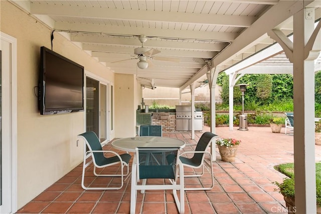 6636 Wooster Ave, Los Angeles, CA 90056 - view of patio with an outdoor kitchen, a ceiling fan, and outdoor dining area