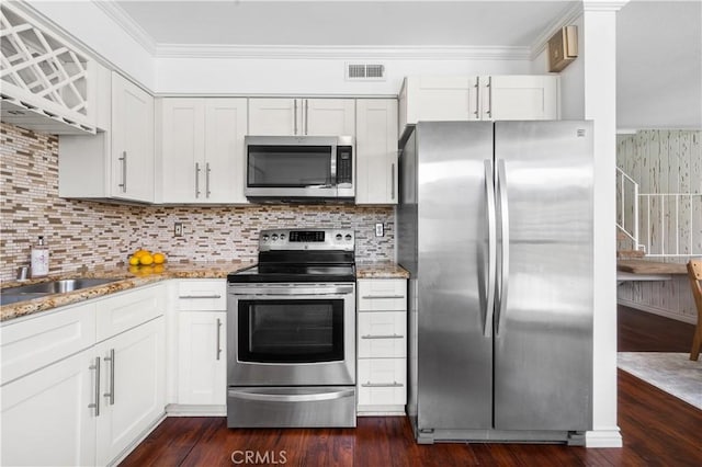 9705 Port Royal Cir, Huntington Beach, CA 92646 - photo 13