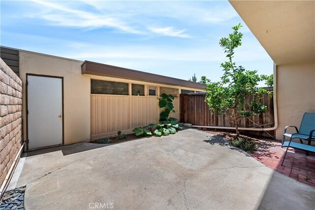 9705 Port Royal Cir, Huntington Beach, CA 92646 - photo 32