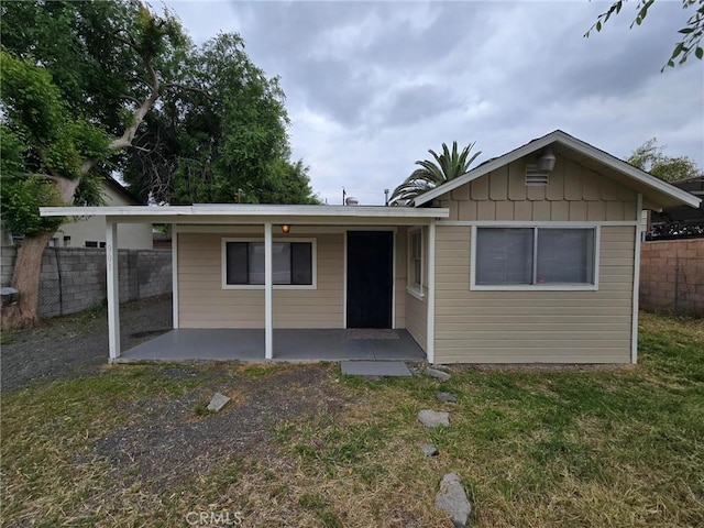 901 Hazel Ave, San Bernardino, CA 92410 - photo 2