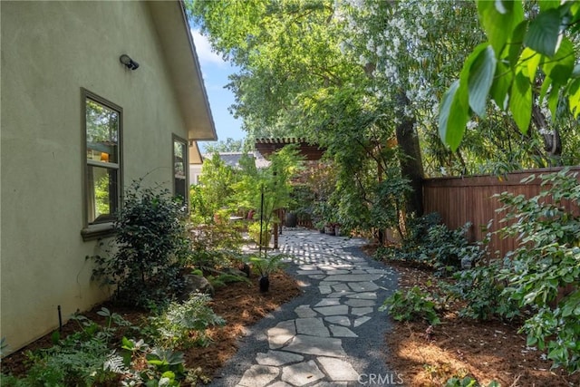 17 Arminta Ct, Chico, CA 95928 - view of yard with a patio area