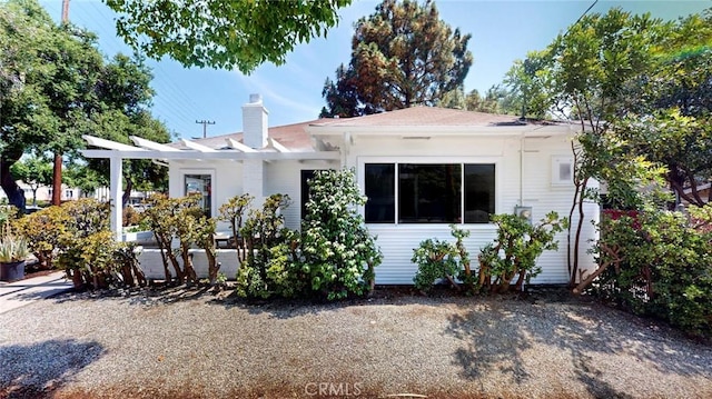 243 N Verdugo Rd, Glendale, CA 91206 - view of front of property featuring a chimney
