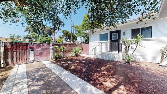 243 N Verdugo Rd, Glendale, CA 91206 - view of yard featuring a gate