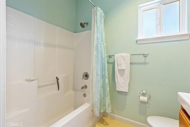 8412 Alta Vista Ave, Atascadero, CA 93422 - full bath featuring shower / bath combo with shower curtain, vanity, and tile patterned flooring