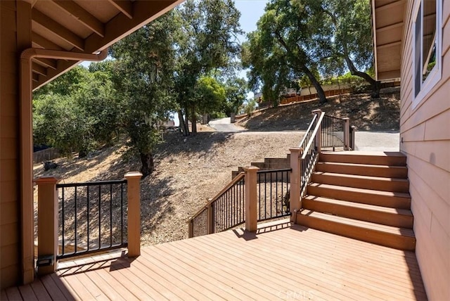 8412 Alta Vista Ave, Atascadero, CA 93422 - wooden terrace featuring stairs