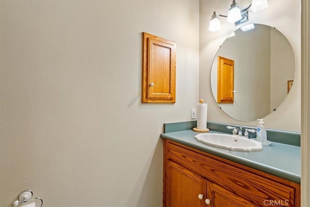 8412 Alta Vista Ave, Atascadero, CA 93422 - bathroom with vanity