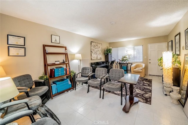 631 W 6th St Unit D, Tustin, CA 92780 - view of living area