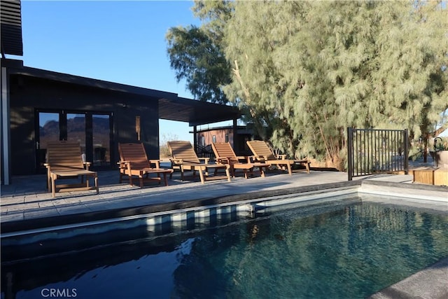 5725 Sunfair Rd, Joshua Tree, CA 92252 - view of outdoor pool