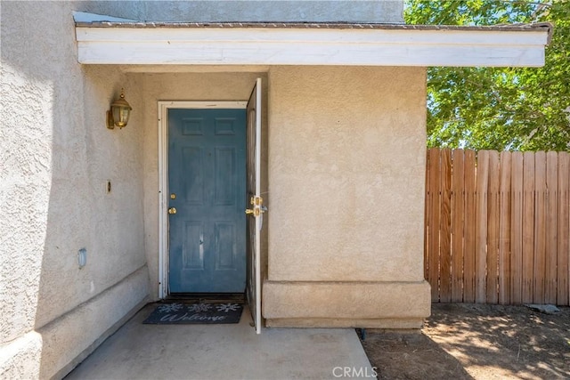 44738 Foxboro Ct, Lancaster, CA 93535 - property entrance with stucco siding