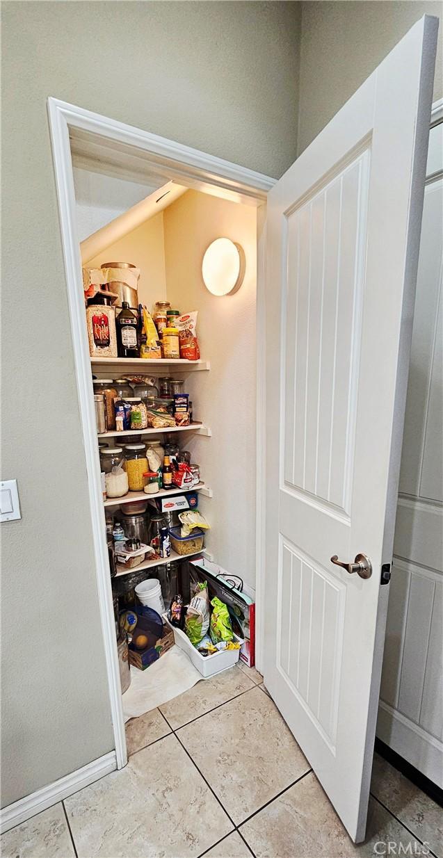 15048 Westin Ln, La Mirada, CA 90638 - view of pantry