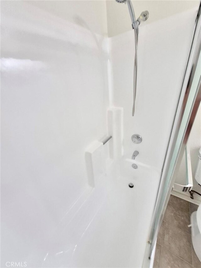 13325 Kornblum Ave, Hawthorne, CA 90250 - bathroom view of toilet and  shower combination