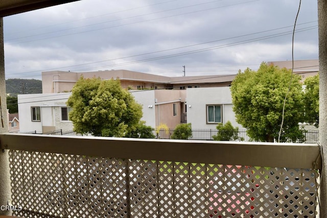10149 Commerce Ave Unit 2, Tujunga, CA 91042 - view of balcony