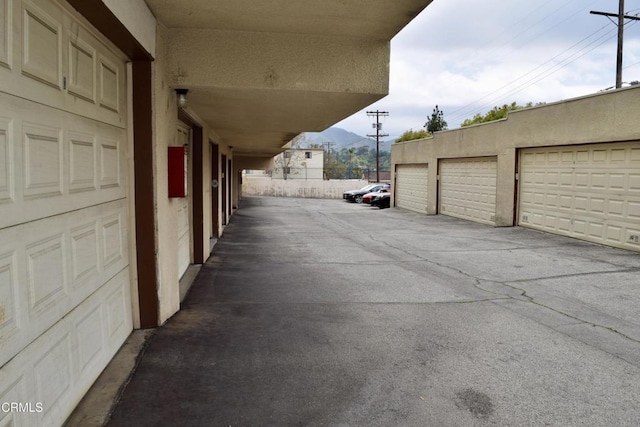 10149 Commerce Ave Unit 2, Tujunga, CA 91042 - view of garage