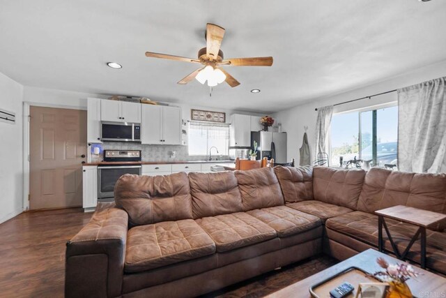 34800 Rebecca St, Winchester, CA 92596 - photo 26