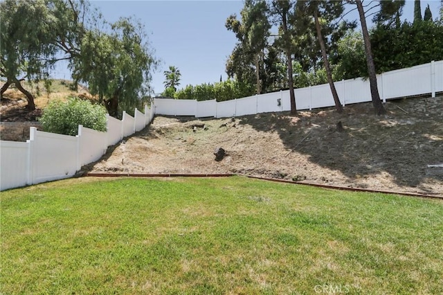 11911 Louise Ave, Granada Hills, CA 91344 - view of yard