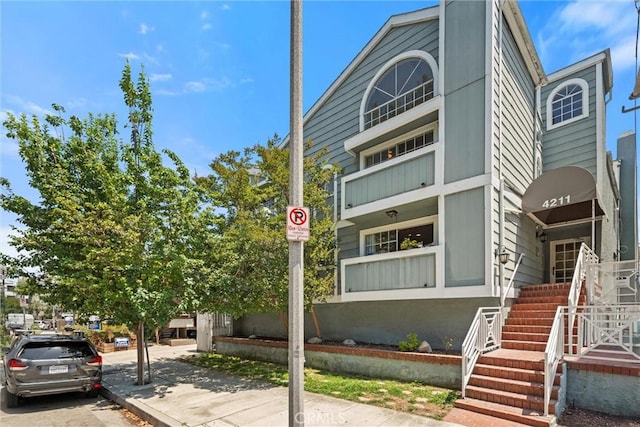 4211 Arch Dr Unit 201, Studio City, CA 91604 - view of property