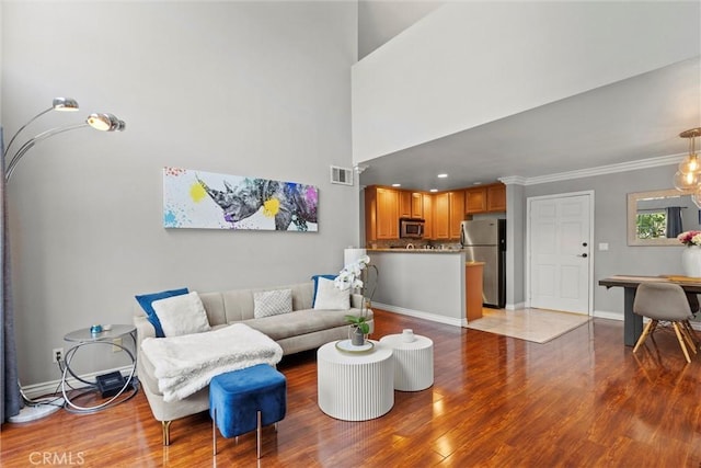 4211 Arch Dr Unit 201, Studio City, CA 91604 - living room with wood finished floors and baseboards