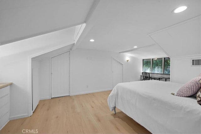 11 Dapplegray Ln, Rolling Hills Estates, CA 90274 - bedroom featuring light wood finished floors and recessed lighting