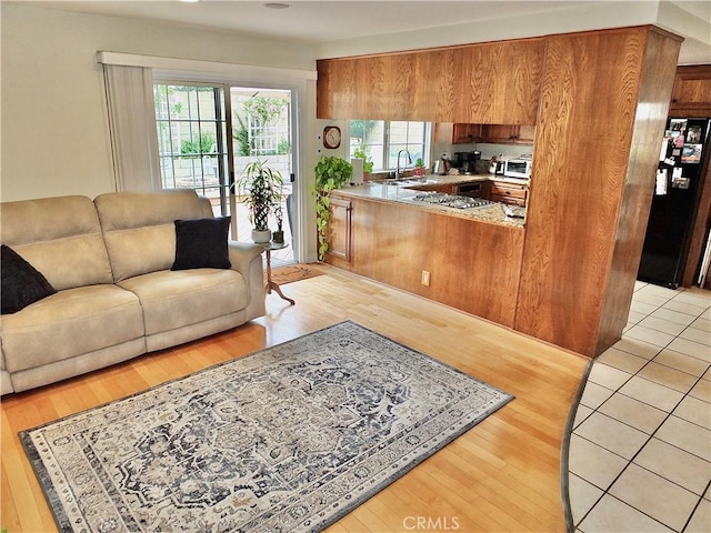 10041 Kaylor Ave, Los Alamitos, CA 90720 - photo 18