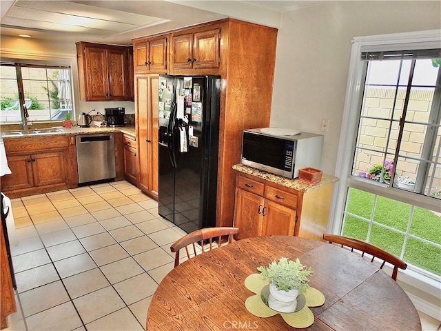 10041 Kaylor Ave, Los Alamitos, CA 90720 - photo 14