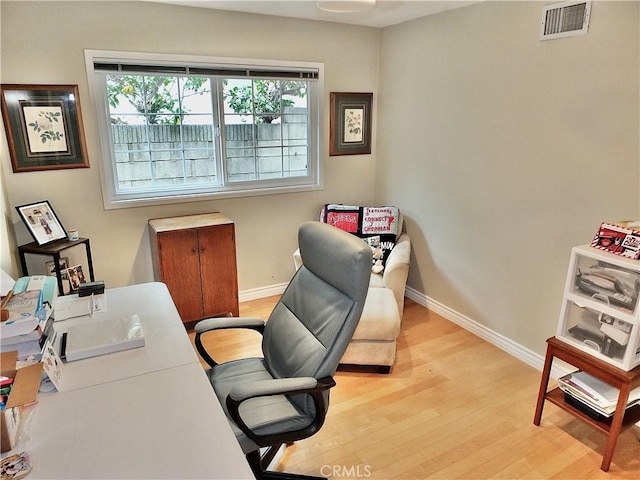 10041 Kaylor Ave, Los Alamitos, CA 90720 - photo 27