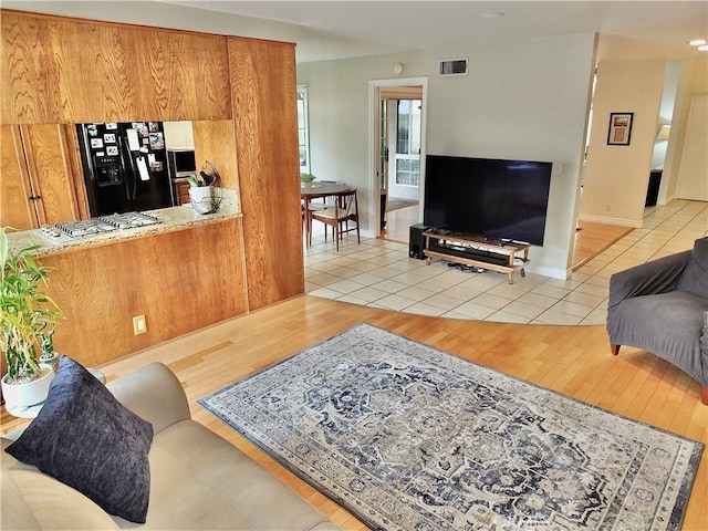 10041 Kaylor Ave, Los Alamitos, CA 90720 - photo 19